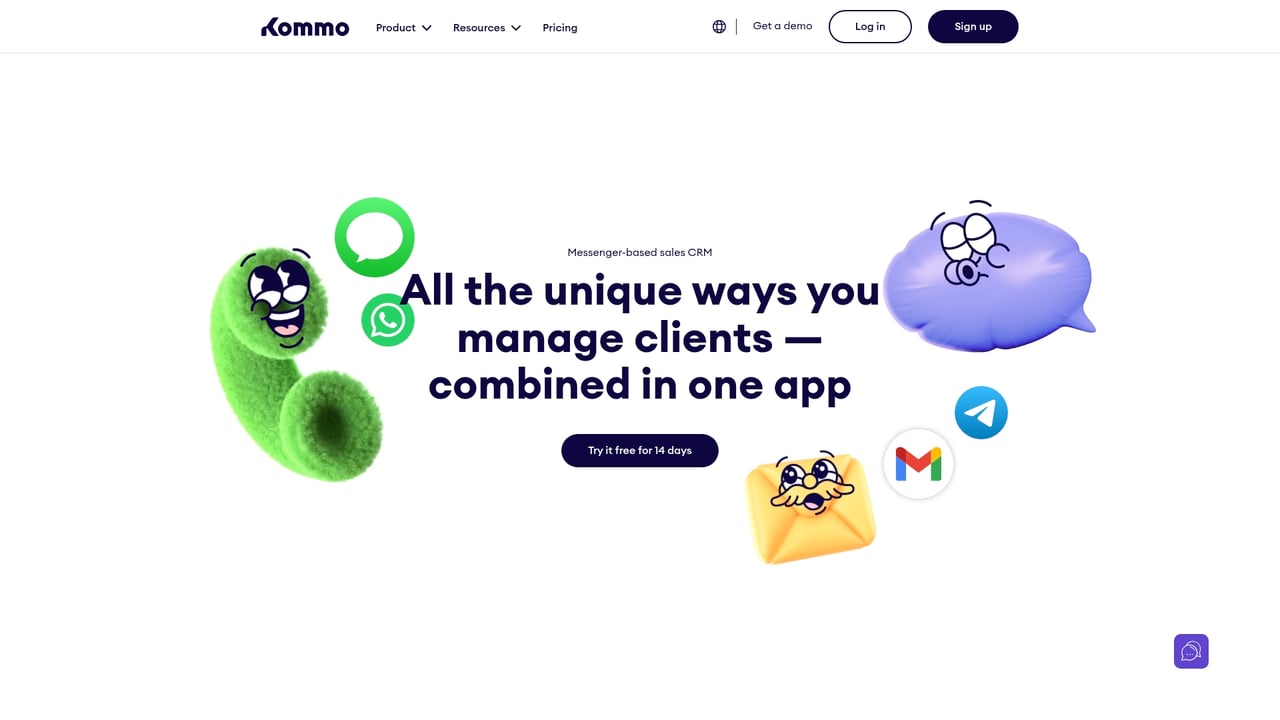 Screenshot of amoCRM website